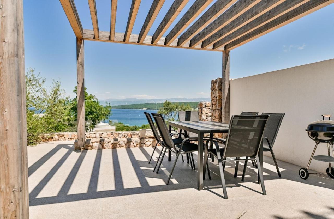 מאלינסקה Apartment Flori With Sea View מראה חיצוני תמונה