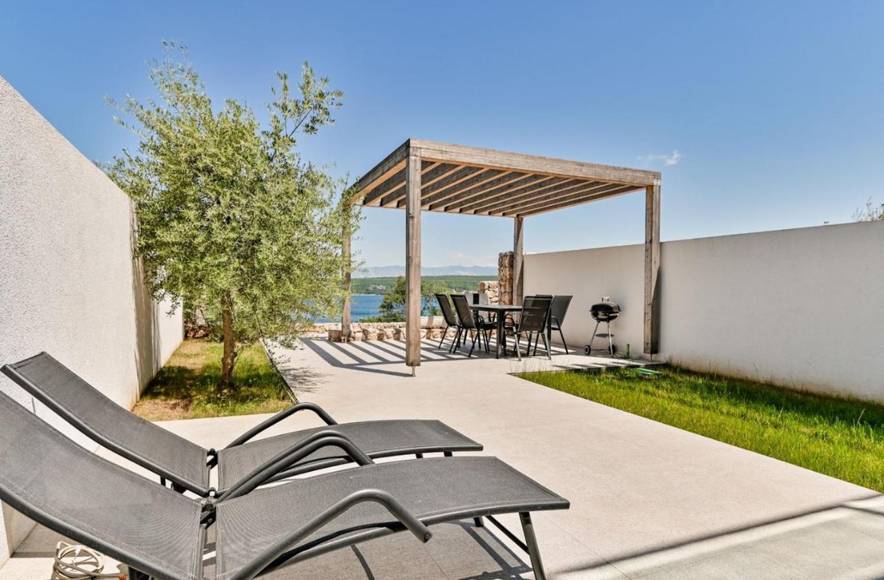 מאלינסקה Apartment Flori With Sea View מראה חיצוני תמונה